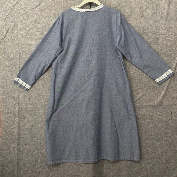 PRIAMO Chambray Nightgown Womens Sz M‎ Blue Embroidered Full Zip Made in USA - Picture 2 of 5